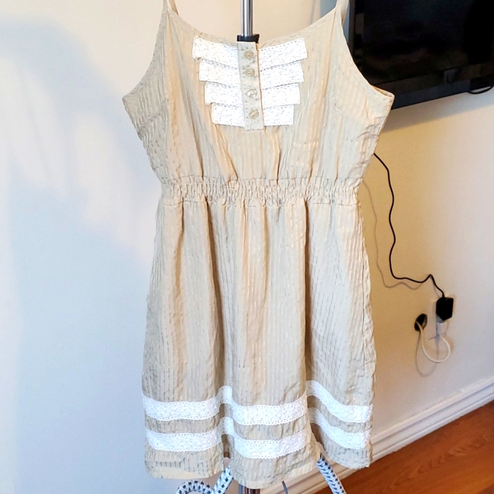 Spaghetti strap summer dress cotton tan and cream lace size medium Tulle.s1